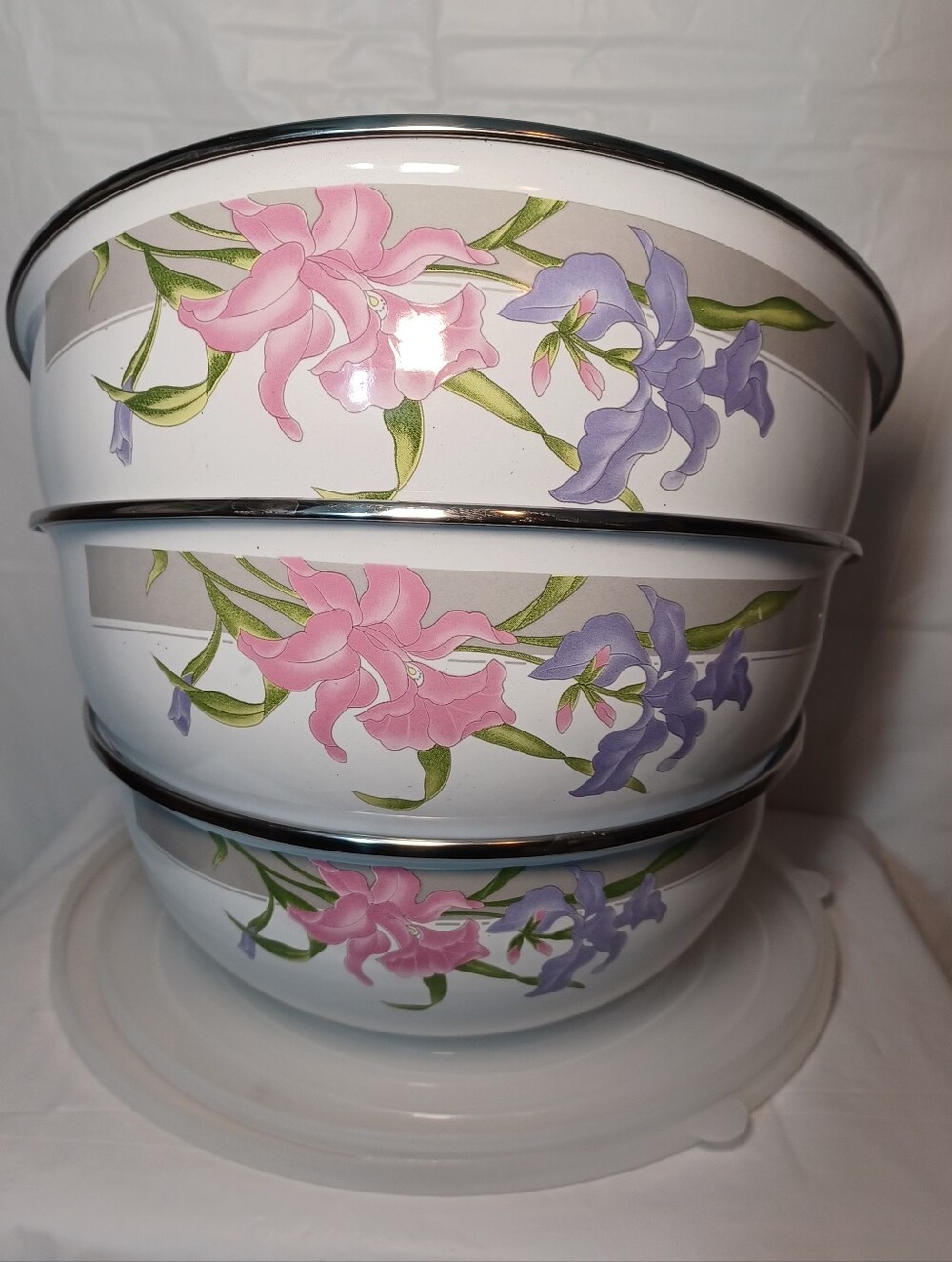 Vintage GMI Floral Enamelware Nesting  Mixing Bowls Pink & Lavender Iris Pattern